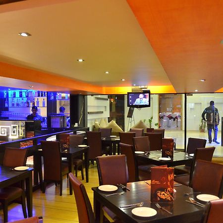 Hotel The Elite Suites Pune Exterior foto