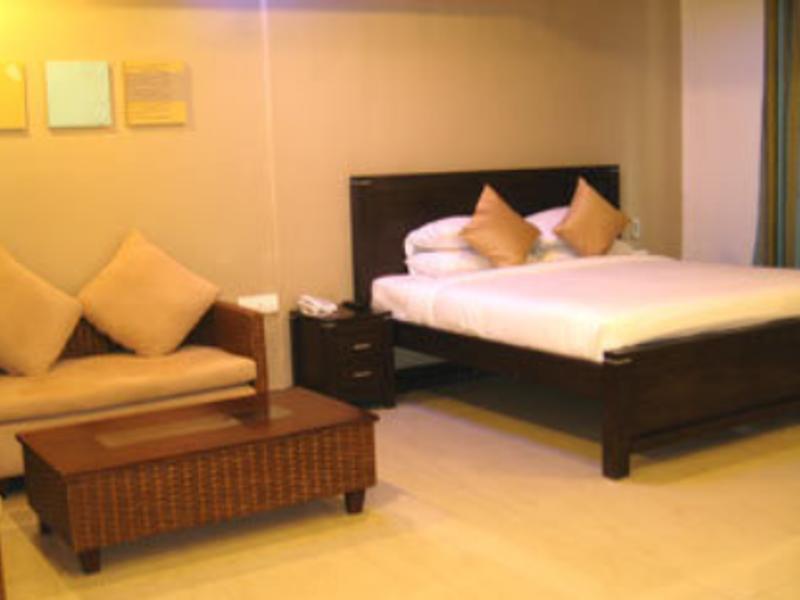 Hotel The Elite Suites Pune Habitación foto