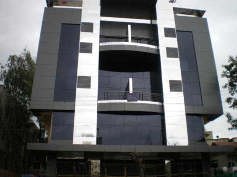 Hotel The Elite Suites Pune Exterior foto